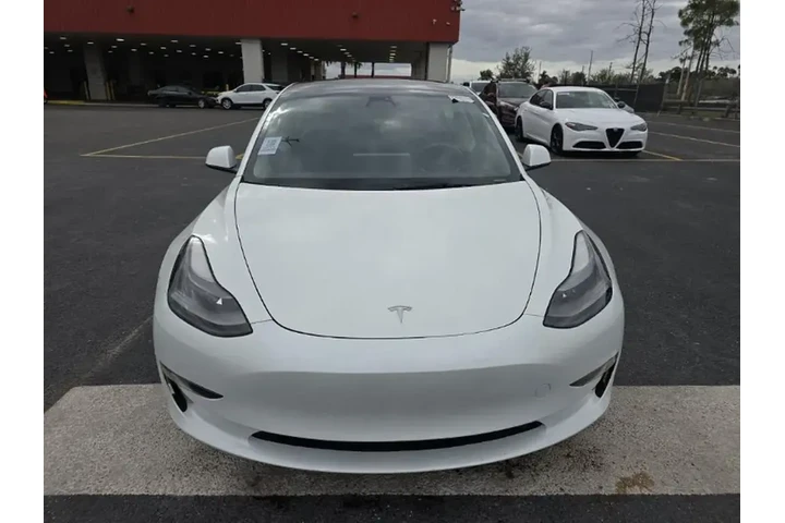 $21990 : Tesla Model 3 2023 4dr Sedan image 2