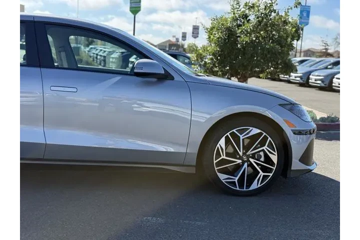$31888 : Hyundai IONIQ 6 2025 AWD SEL image 9