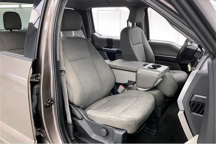 $22990 : Ford F-150 2020 4x4 XLT 4dr image 7