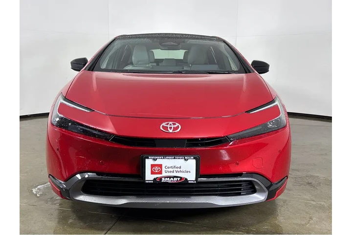 $31793 : Gold Certified2024 Prius XLE image 9
