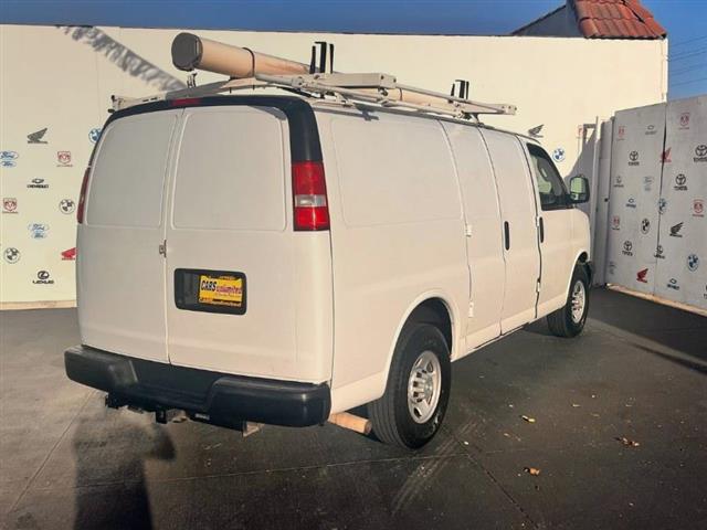 Used 2017 Express Cargo Van R image 3