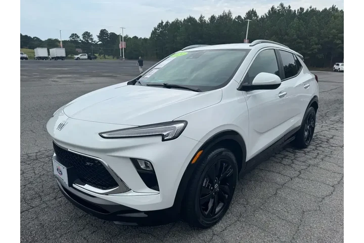 $19991 : Buick Encore GX 2024 Sport T image 4