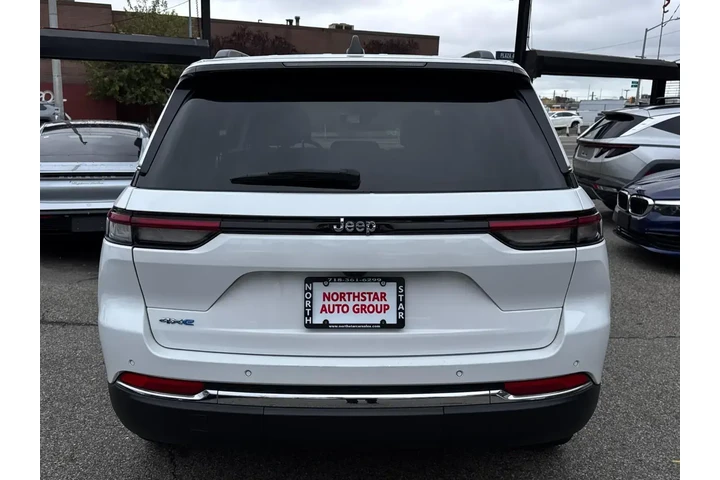 $25977 : Jeep Grand Cherokee 2023 4x4 image 5
