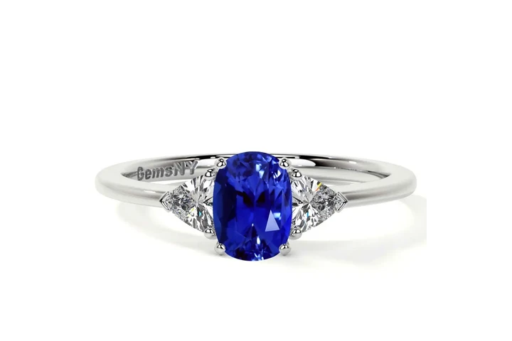 $5919 : Buy Three-Stone Sapphire Ring image 1