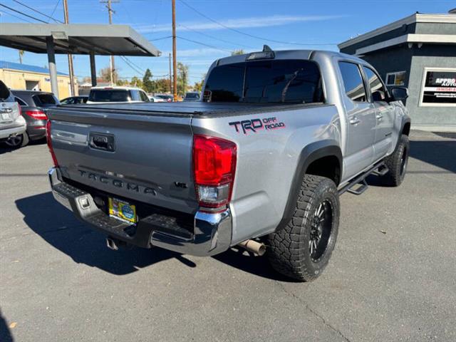 $27998 : 2017 Tacoma TRD Off-Road image 8