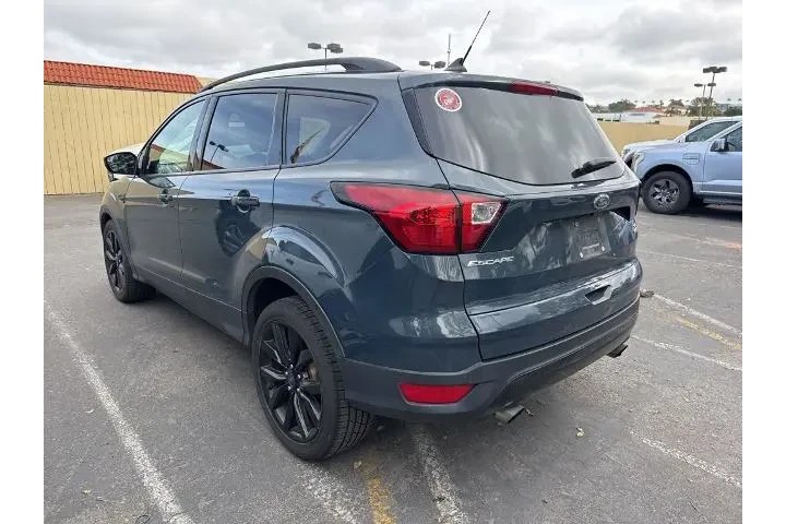 $10736 : Ford Escape 2019 AWD SE 4dr image 6