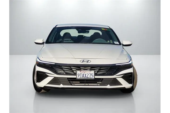 $20542 : Hyundai ELANTRA 2025 SE 4dr image 2