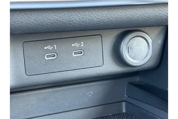 $21083 : Nissan Rogue 2025 SV 4dr Cro image 8