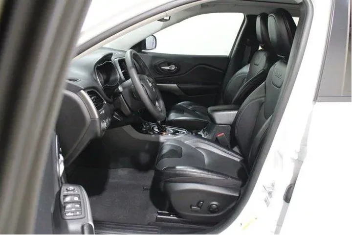 $27889 : Jeep Cherokee 2022 4x4 Limit image 3