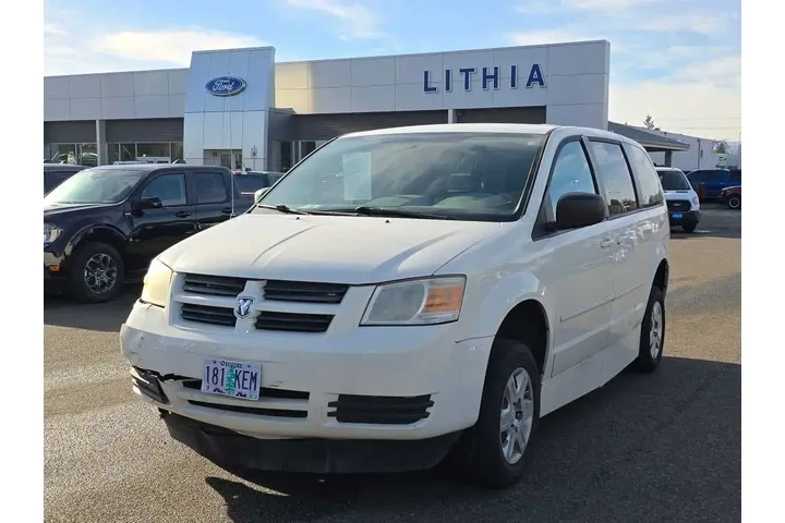 $4999 : Dodge Grand Caravan 2010 SE image 1