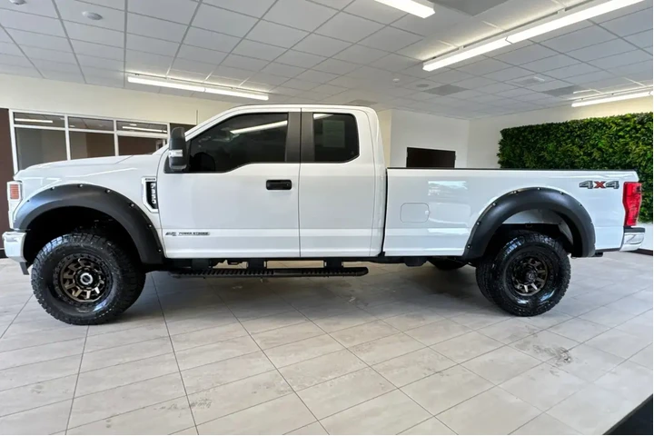 $31865 : Ford F-350 Super Duty 2022 4 image 7
