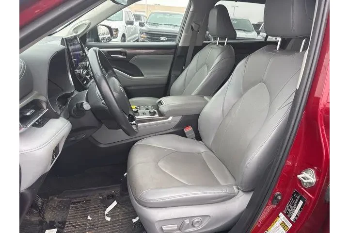 $35000 : Toyota Highlander 2023 AWD L image 9