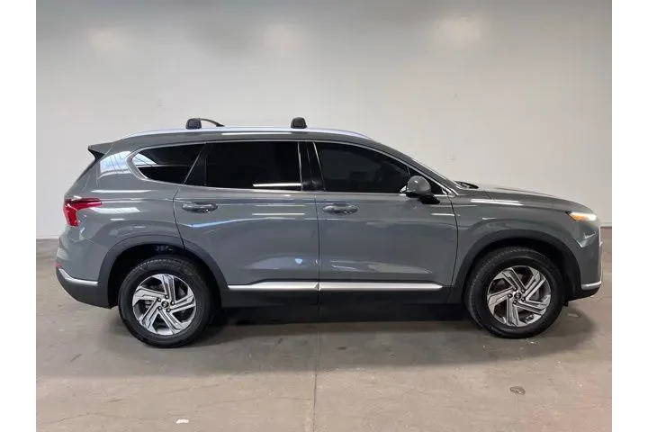 $21928 : Hyundai SANTA FE 2022 AWD SE image 2