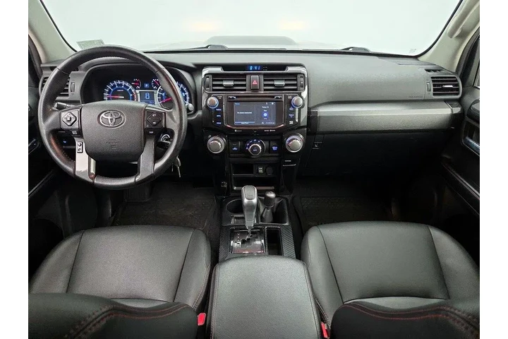 $30998 : Toyota 4Runner 2018 4x4 SR5 image 9