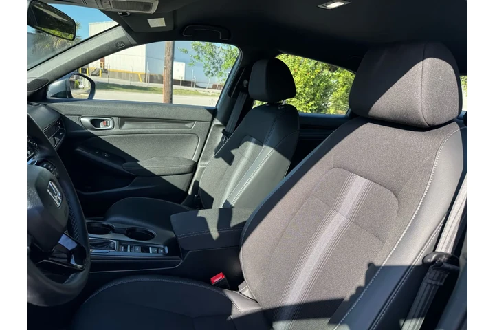 $21900 : HONDA CIVIC SPORT image 5