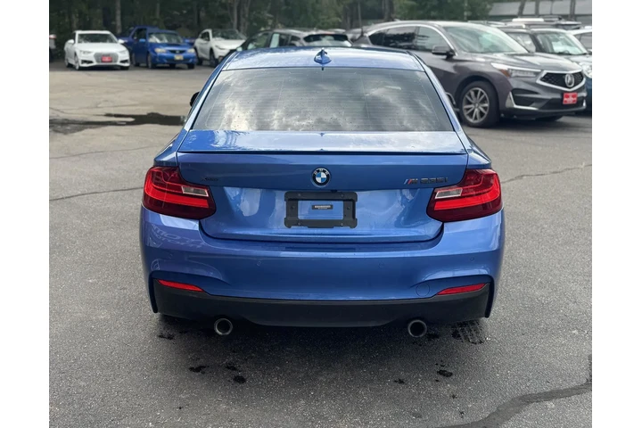$23479 : 2016 BMW 2 Series M235i xDrive image 4