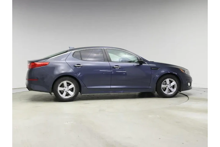 $10599 : Kia Optima 2015 LX 4dr Sedan image 7