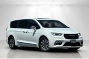 Chrysler Pacifica Hybrid 202 en San Diego