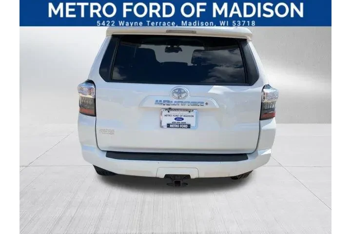 Toyota 4Runner 2015 AWD Limi image 7