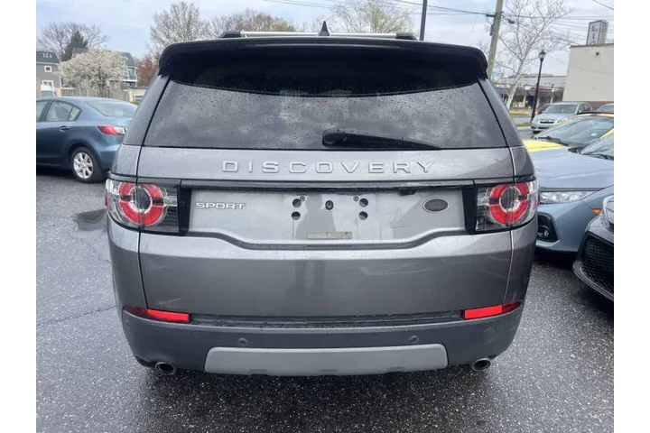 $10900 : 2017 Land Rover Discovery Spo image 6