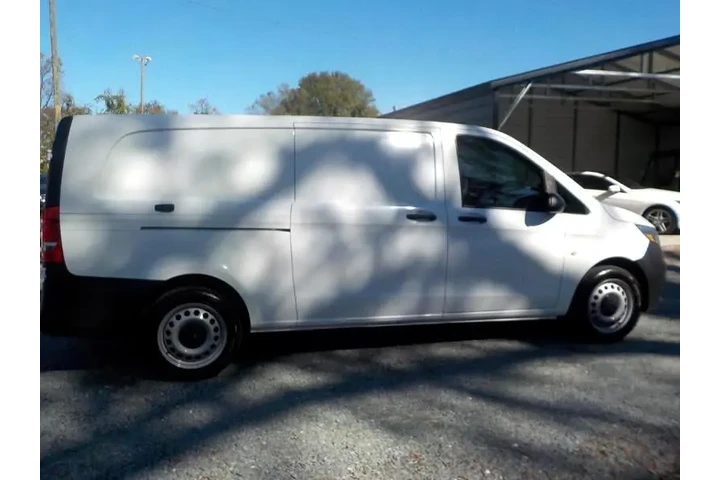 $14491 : 2020 Metris 135 WB Cargo image 6