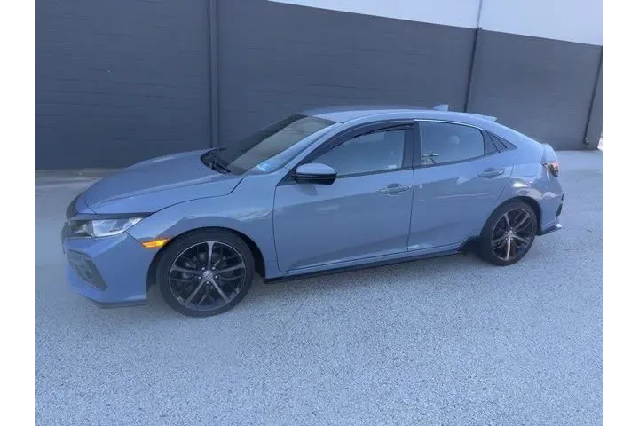 $17700 : Honda Civic 2020 Sport 4dr H image 3