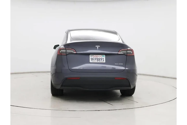 $37998 : Tesla Model Y 2023 AWD Long image 6