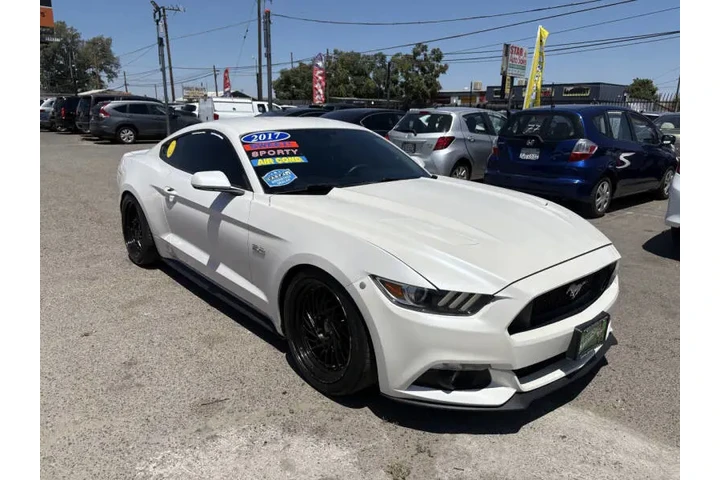 $28999 : 2017 Mustang GT image 2