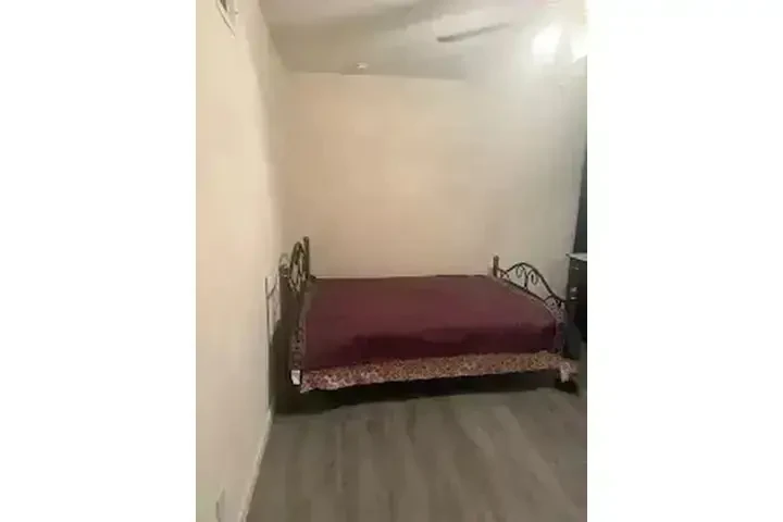 CUARTO AMUEBLADO EN RENTA image 3