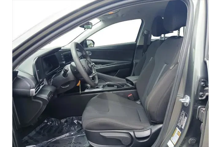$20657 : Hyundai ELANTRA 2024 SE 4dr image 9
