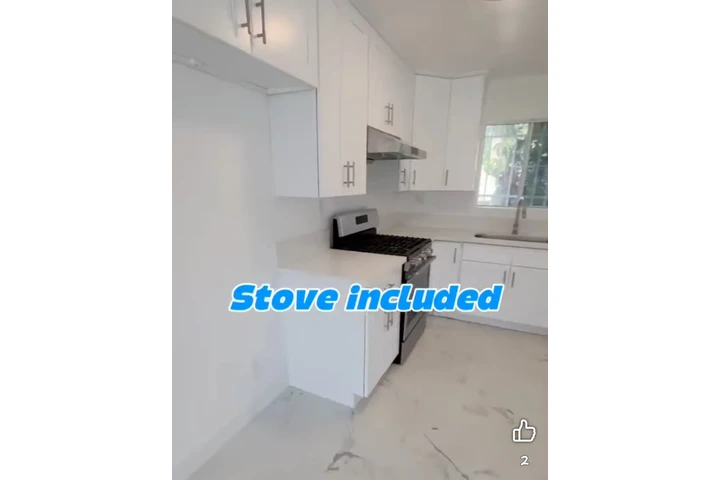 $3500 : Remodelada lista para moverse image 2