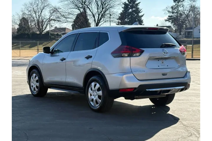 $10400 : 2018 Rogue S image 4
