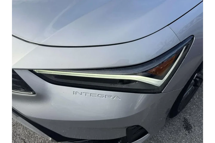 $25985 : Acura Integra 2023 4dr Liftb image 7