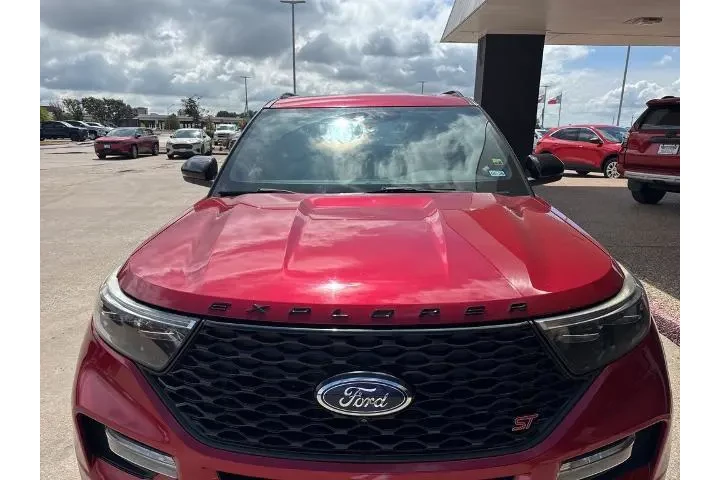 $28983 : Ford Explorer 2020 AWD ST 4d image 1