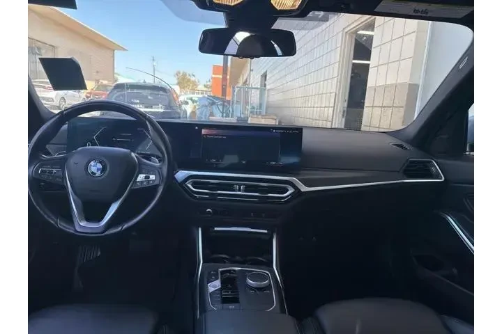 $27885 : BMW 3 Series 2023 330i 4dr S image 6