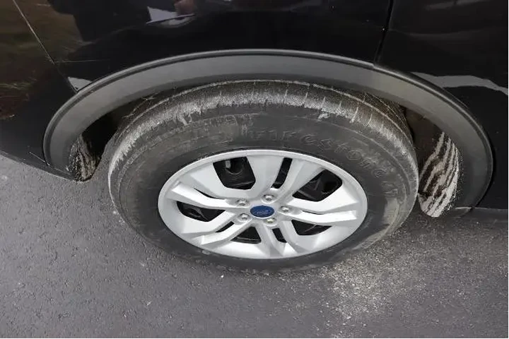 $10500 : Ford Escape 2020 S 4dr SUV image 4