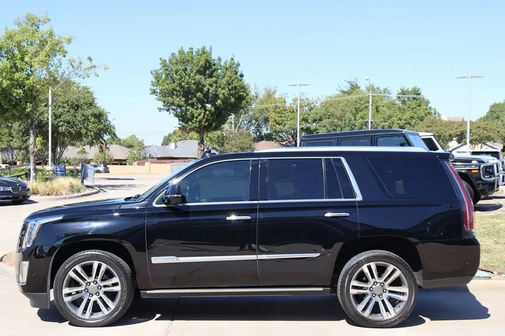 $39998 : 2019 Escalade Platinum image 7