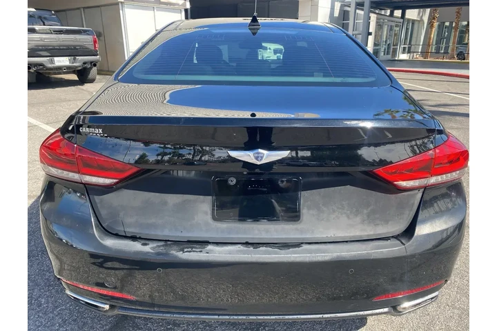 $11882 : Hyundai Genesis 2015 3.8L 4d image 6