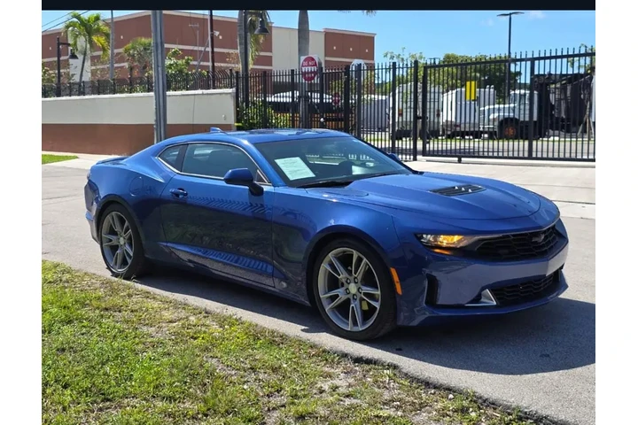 Chevrolet Camaro 2021 image 4