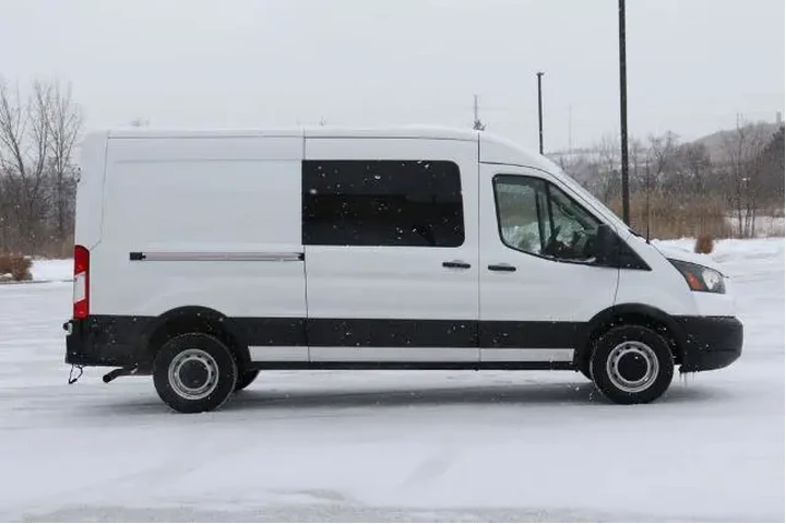 $37950 : Ford Transit 2024 250 3dr LW image 6