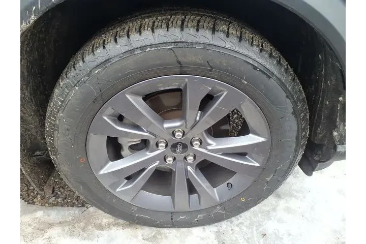 $26944 : Ford Explorer 2022 AWD XLT 4 image 7