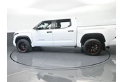 $39999 : Toyota Tundra 2024 4x2 SR5 4 thumbnail