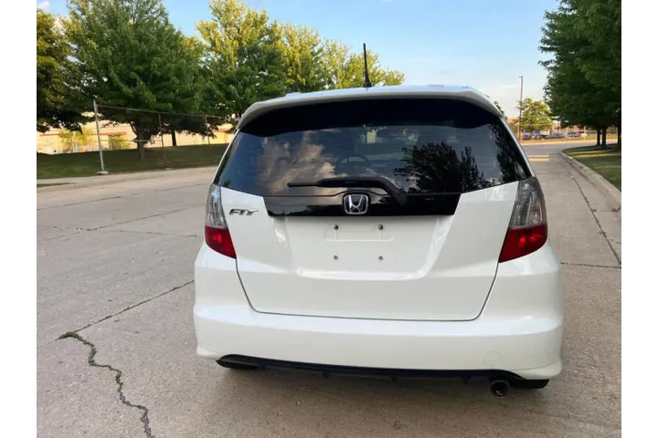$6497 : 2010 Fit Sport image 6