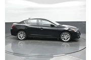 $23977 : Acura ILX 2022 4dr Sedan thumbnail