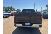 $34995 : Chevrolet Silverado 1500 202 thumbnail
