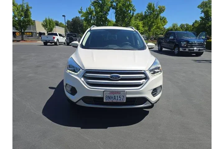 $19995 : Ford Escape 2019 AWD Titaniu image 2