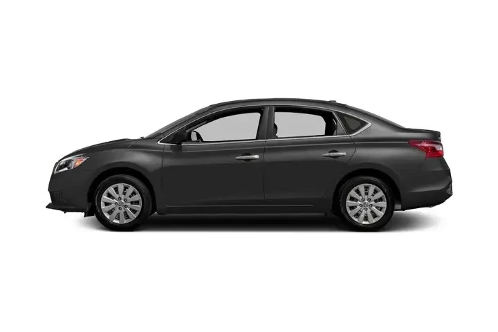 $8695 : Nissan Sentra 2017 S 4dr Sed image 6
