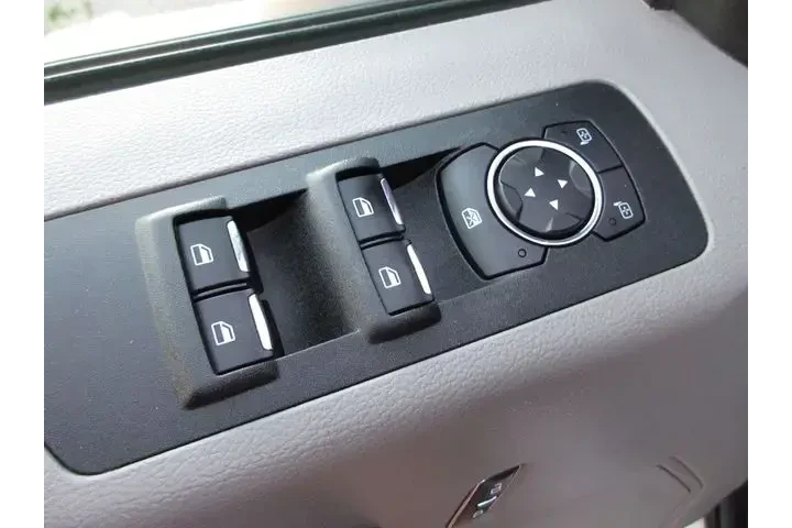 $21991 : Ford F-150 2018 4x2 XL 4dr S image 10