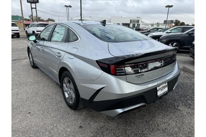 $25825 : Hyundai SONATA 2025 SE 4dr S image 3