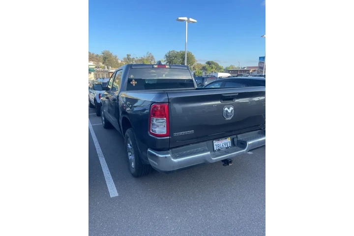 $33240 : Ram 1500 2023 4x2 Big Horn 4 image 5